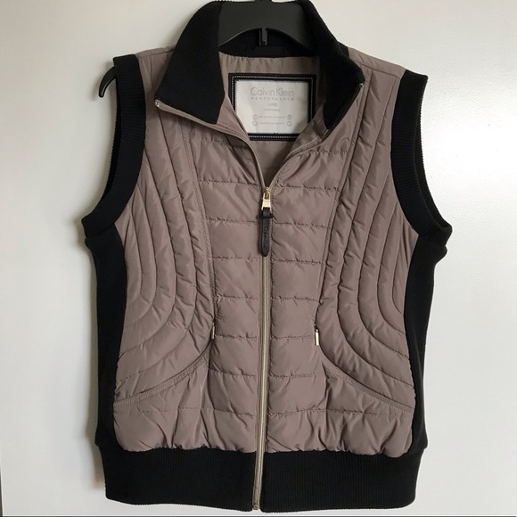 Calvin Klein Puffy Vest - Picture 1 of 7